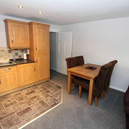 Top Floor Character Apartment In The Heart Of The City Centre Chester Bagian luar foto